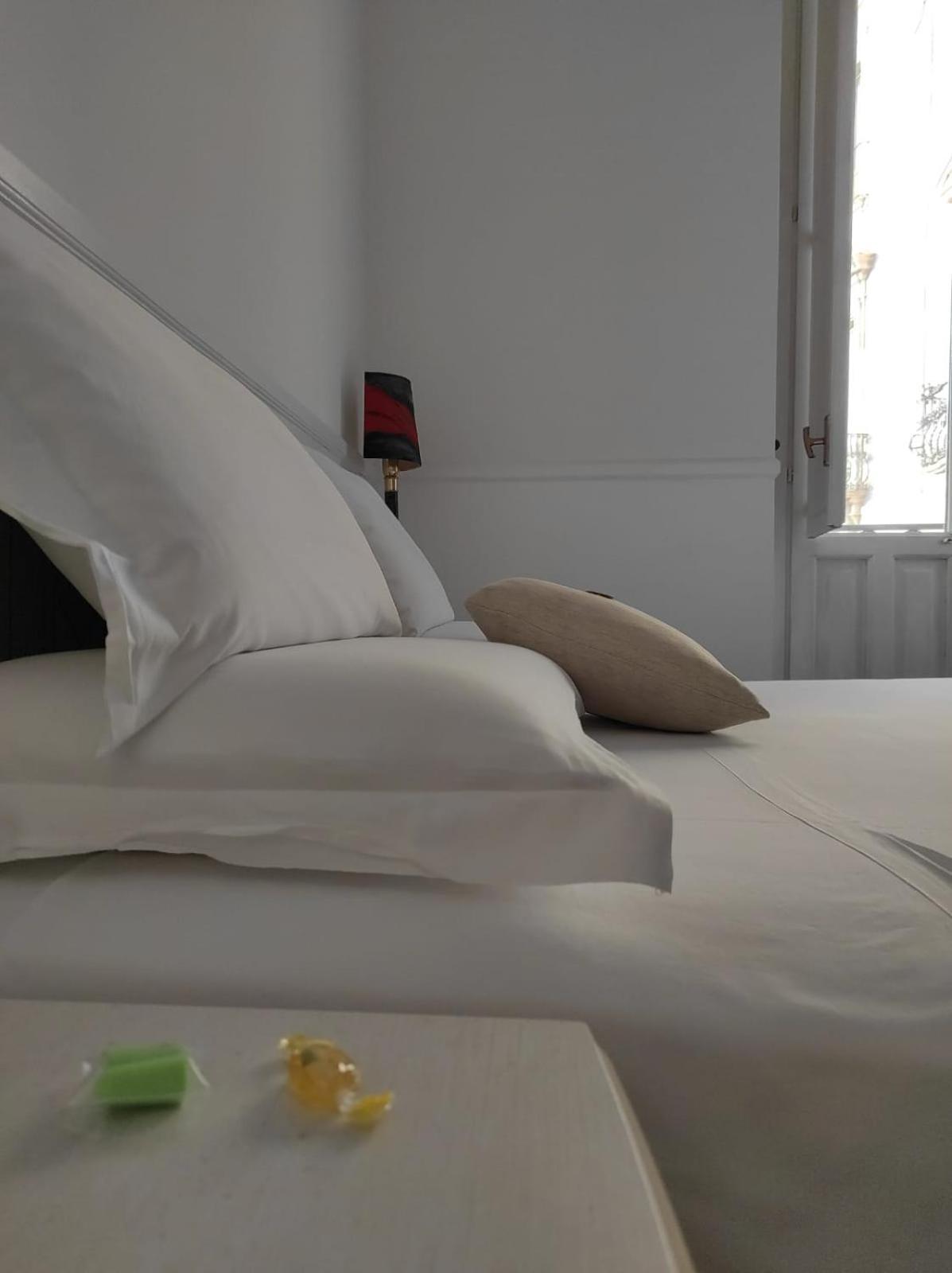קטאניה B&B Palazzo Sant'Alfano חדר תמונה